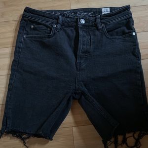 FREE PEOPLE CAPRI SHORTS